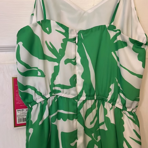 NWT Lilly Pulitzer for Target green and white jumpsuit with pockets - Picture 6 of 7